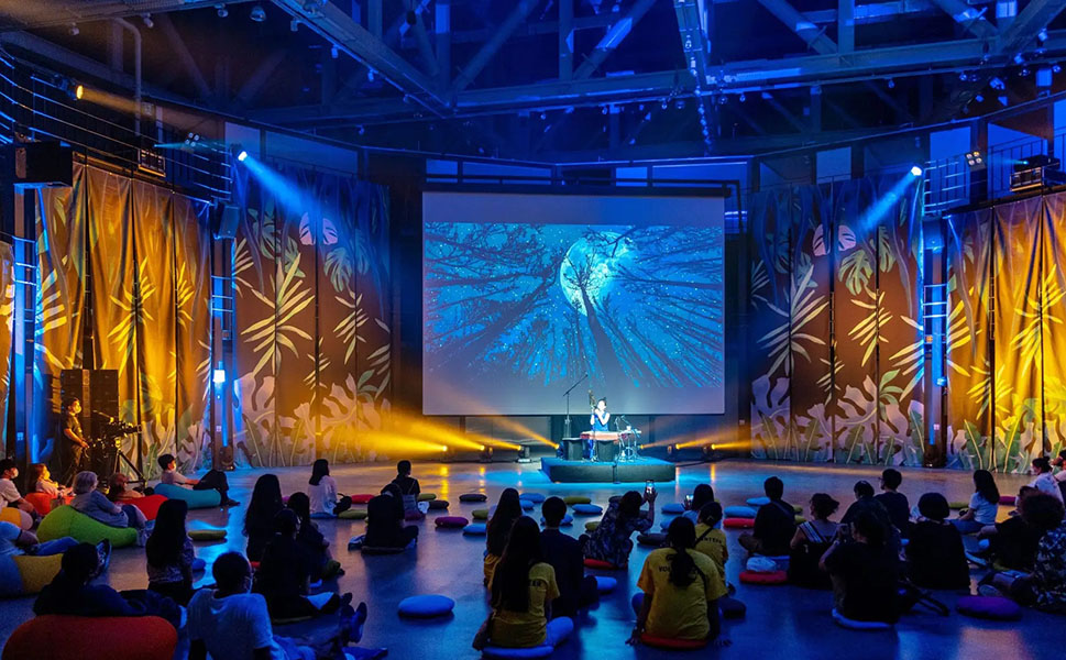 Large Venue Live Events laser projector.jpg